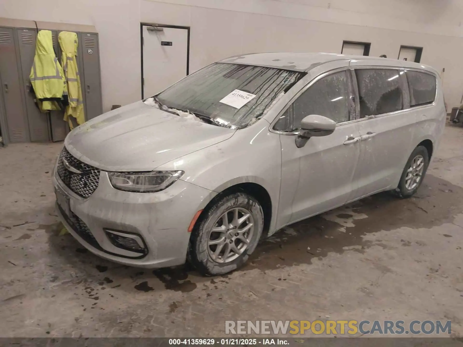 2 Photograph of a damaged car 2C4RC1BG9PR522866 CHRYSLER PACIFICA 2023