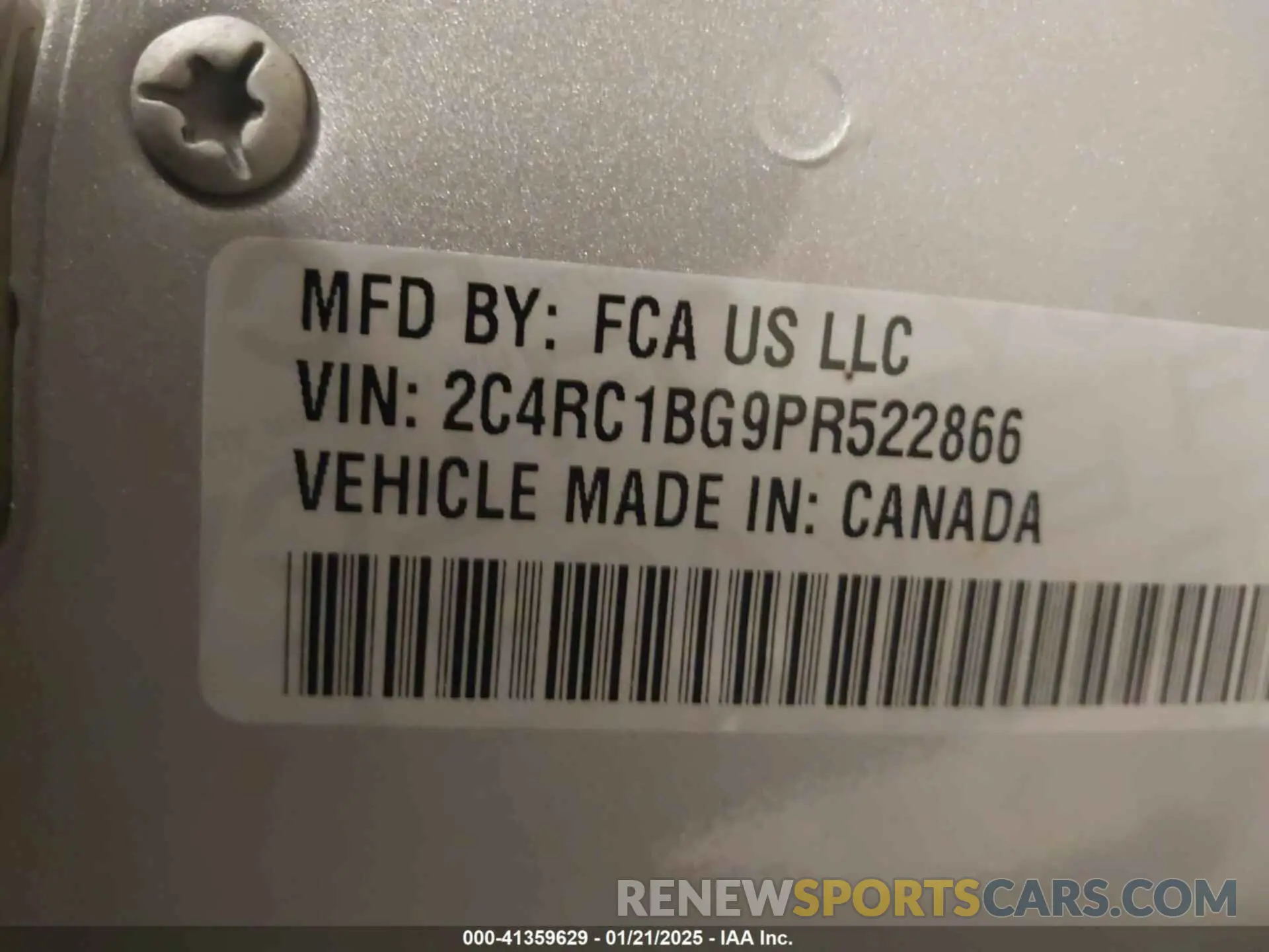 9 Photograph of a damaged car 2C4RC1BG9PR522866 CHRYSLER PACIFICA 2023