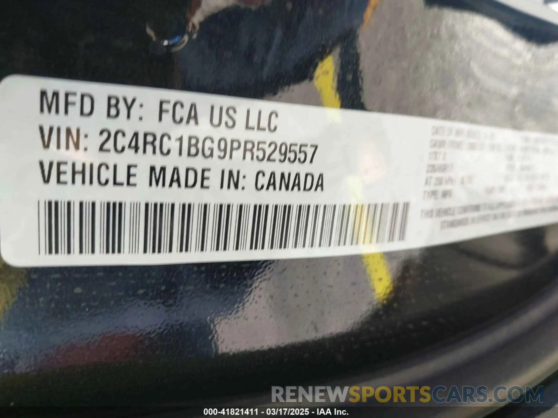 9 Photograph of a damaged car 2C4RC1BG9PR529557 CHRYSLER PACIFICA 2023