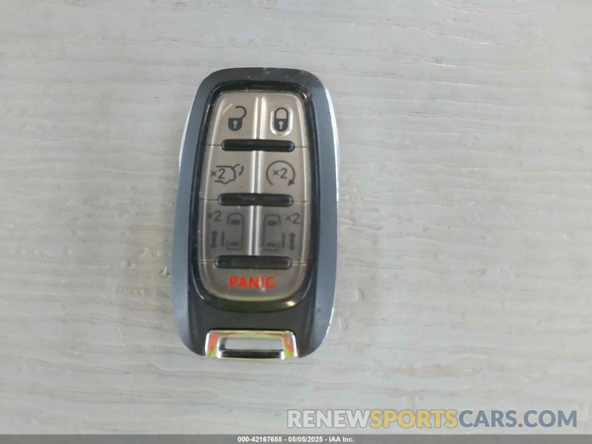 11 Photograph of a damaged car 2C4RC1BG9PR620991 CHRYSLER PACIFICA 2023