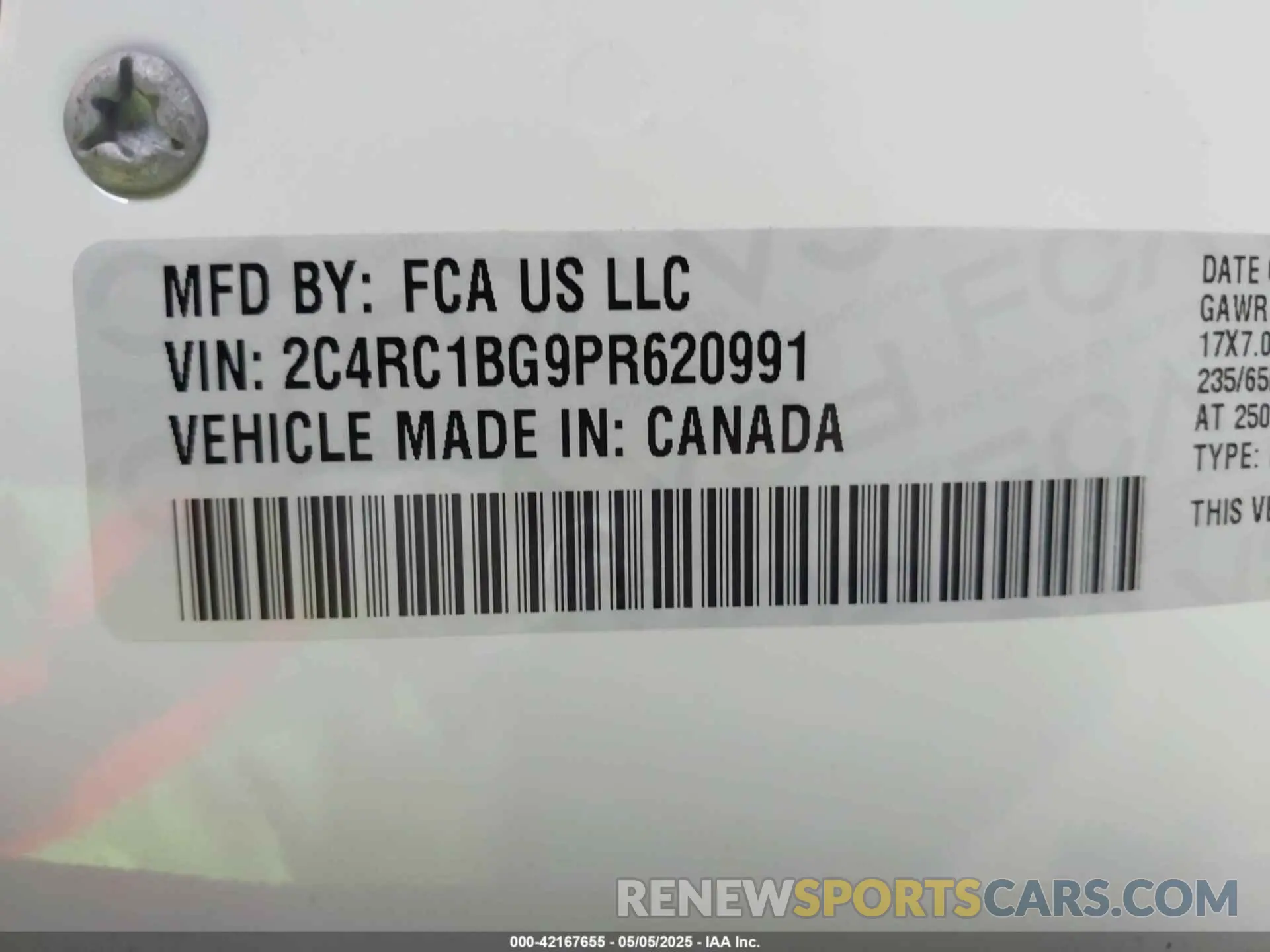 9 Photograph of a damaged car 2C4RC1BG9PR620991 CHRYSLER PACIFICA 2023