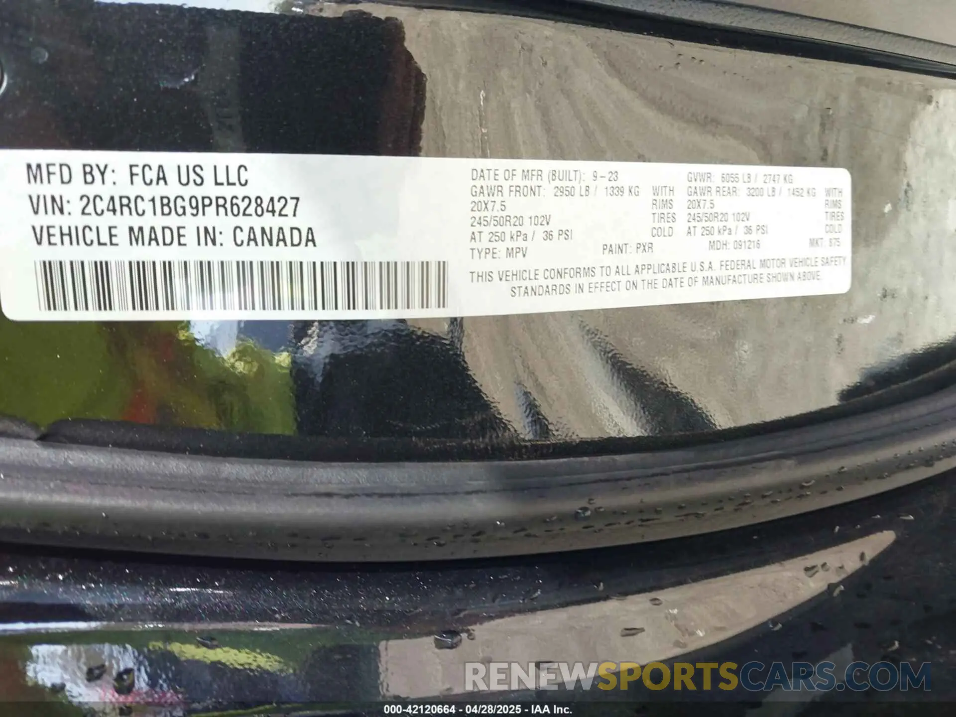 9 Photograph of a damaged car 2C4RC1BG9PR628427 CHRYSLER PACIFICA 2023