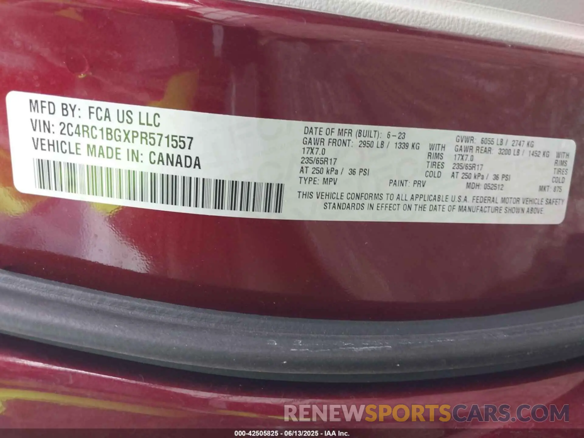9 Photograph of a damaged car 2C4RC1BGXPR571557 CHRYSLER PACIFICA 2023