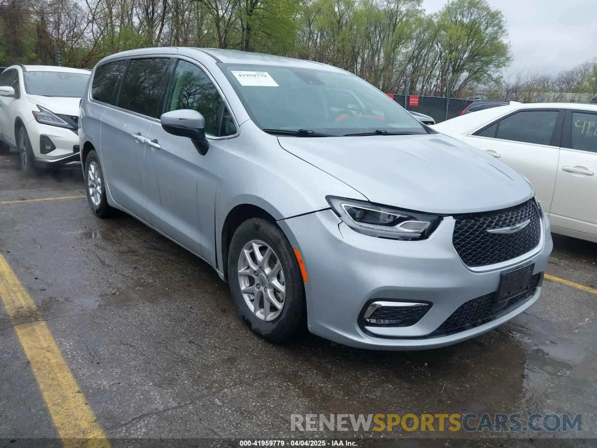 1 Photograph of a damaged car 2C4RC1BGXPR586334 CHRYSLER PACIFICA 2023