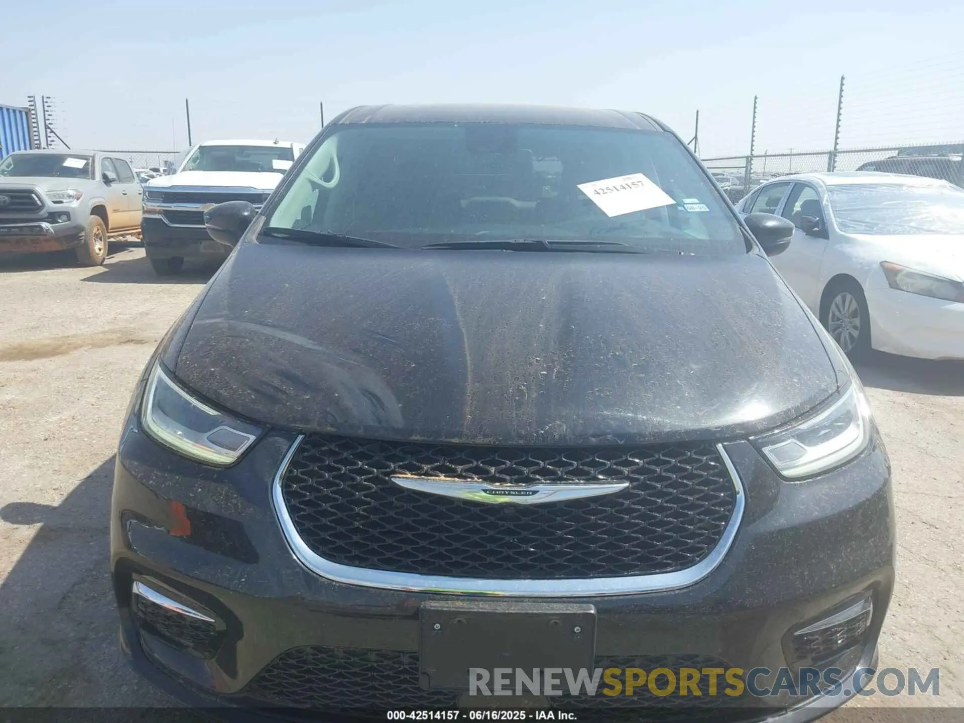 6 Photograph of a damaged car 2C4RC1BGXPR627545 CHRYSLER PACIFICA 2023