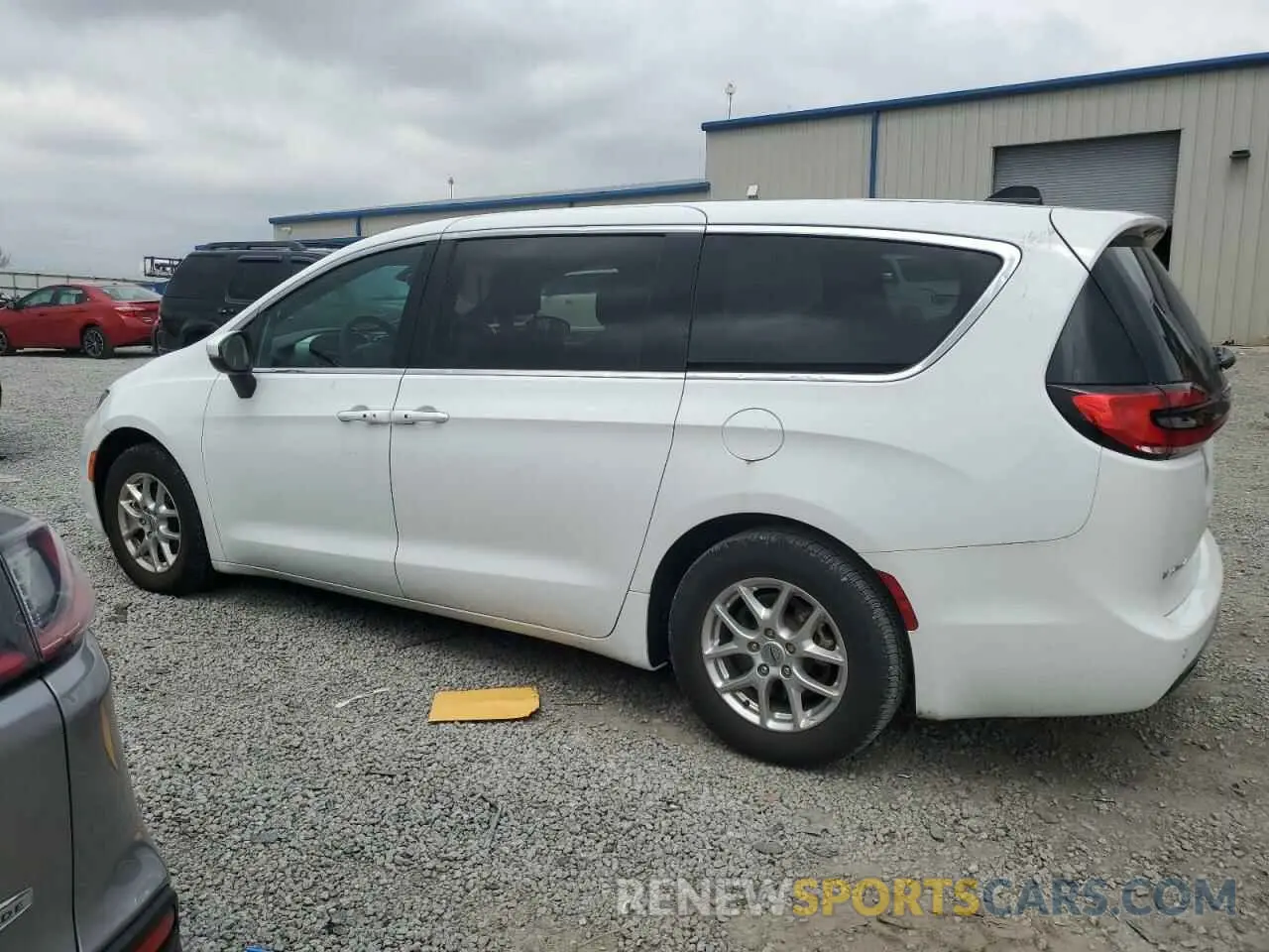 2 Photograph of a damaged car 2C4RC1FG8PR590439 CHRYSLER PACIFICA 2023