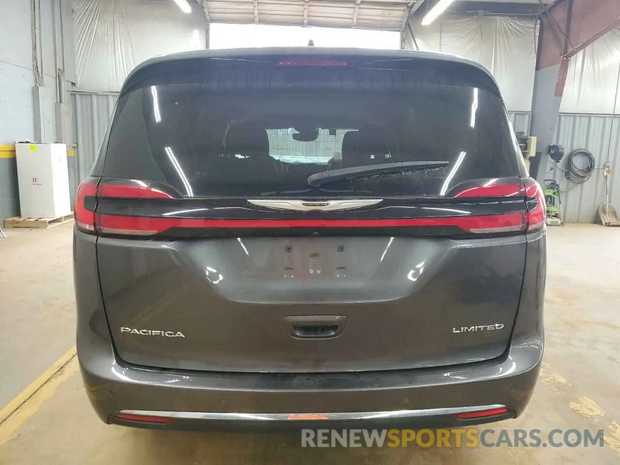 6 Photograph of a damaged car 2C4RC1GG1PR576574 CHRYSLER PACIFICA 2023