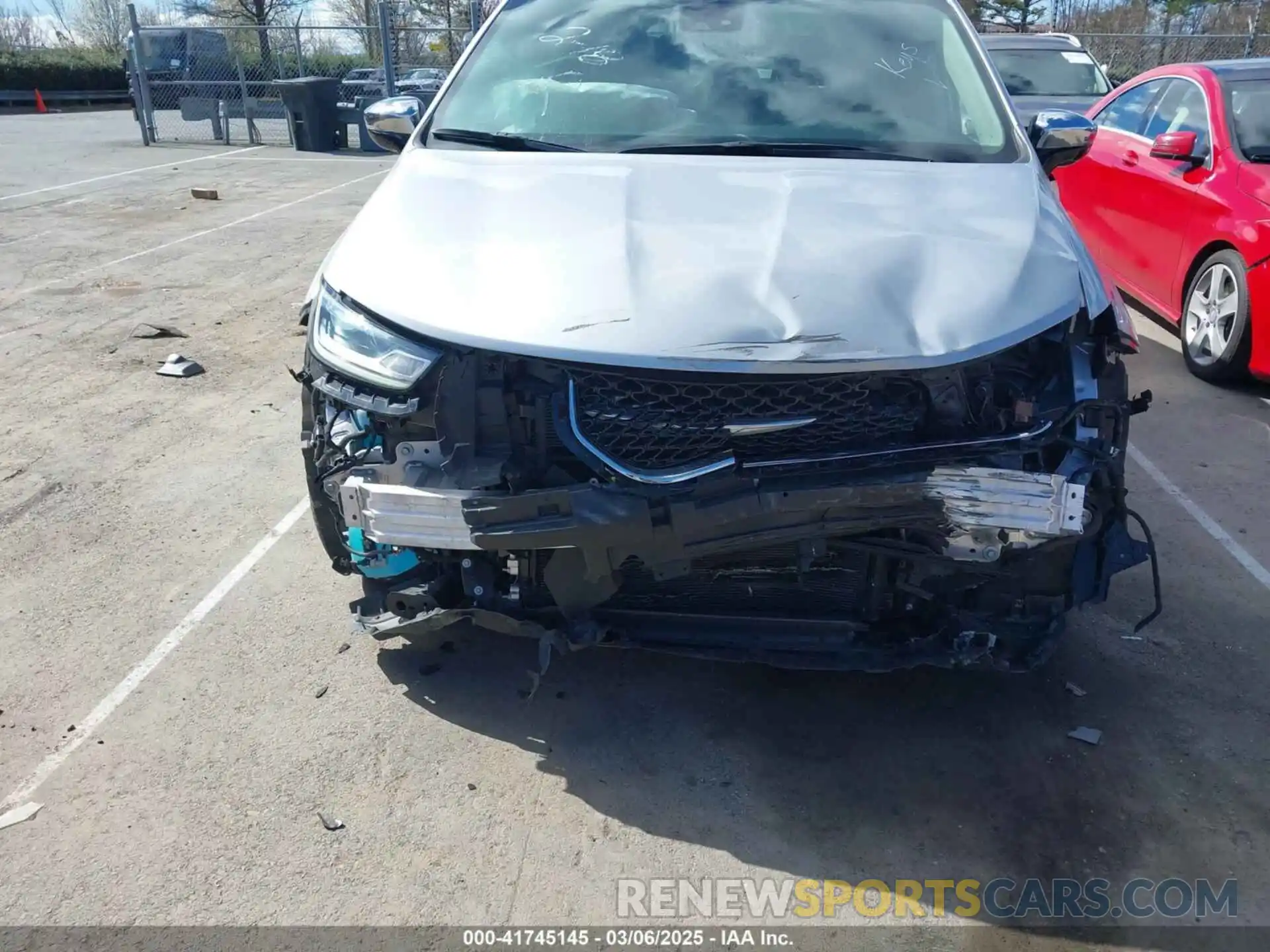 6 Photograph of a damaged car 2C4RC1GG1PR586683 CHRYSLER PACIFICA 2023