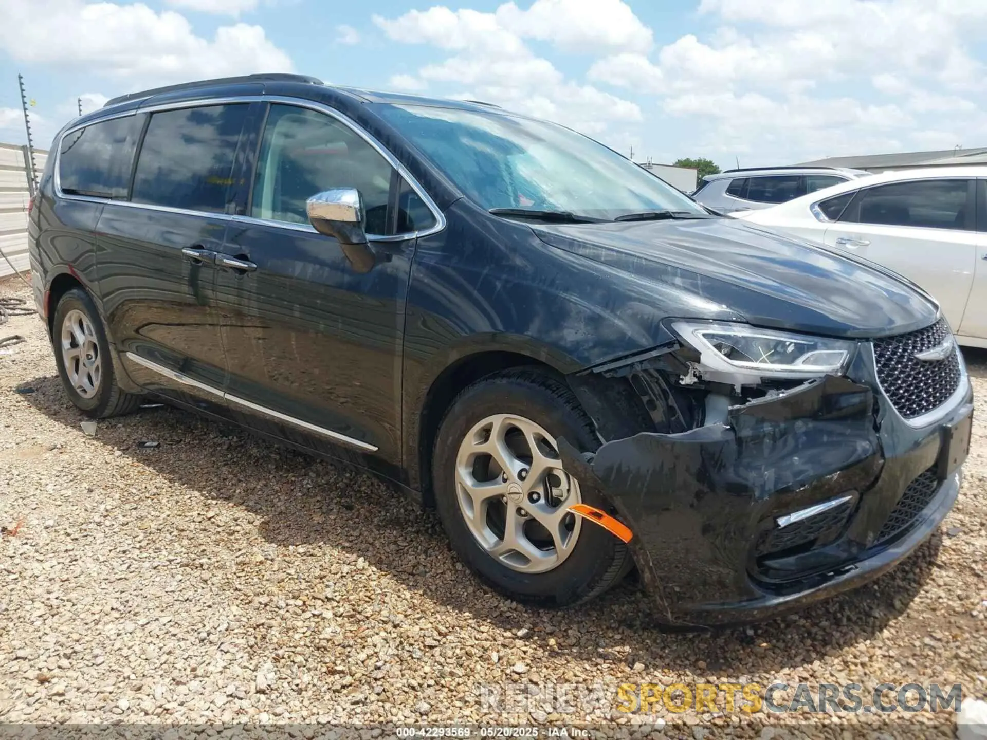 1 Photograph of a damaged car 2C4RC1GG1PR586862 CHRYSLER PACIFICA 2023