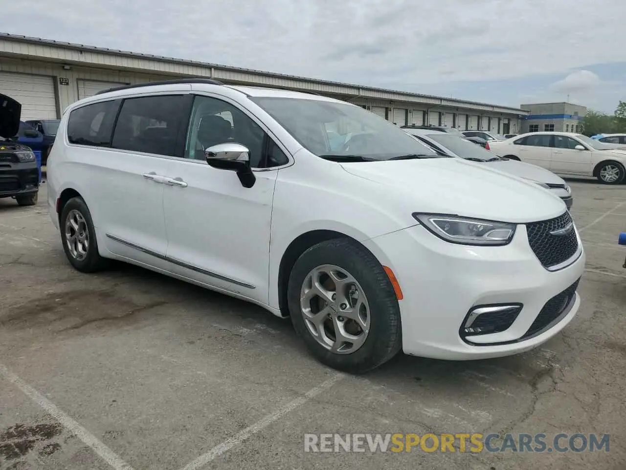 4 Photograph of a damaged car 2C4RC1GG2PR530879 CHRYSLER PACIFICA 2023