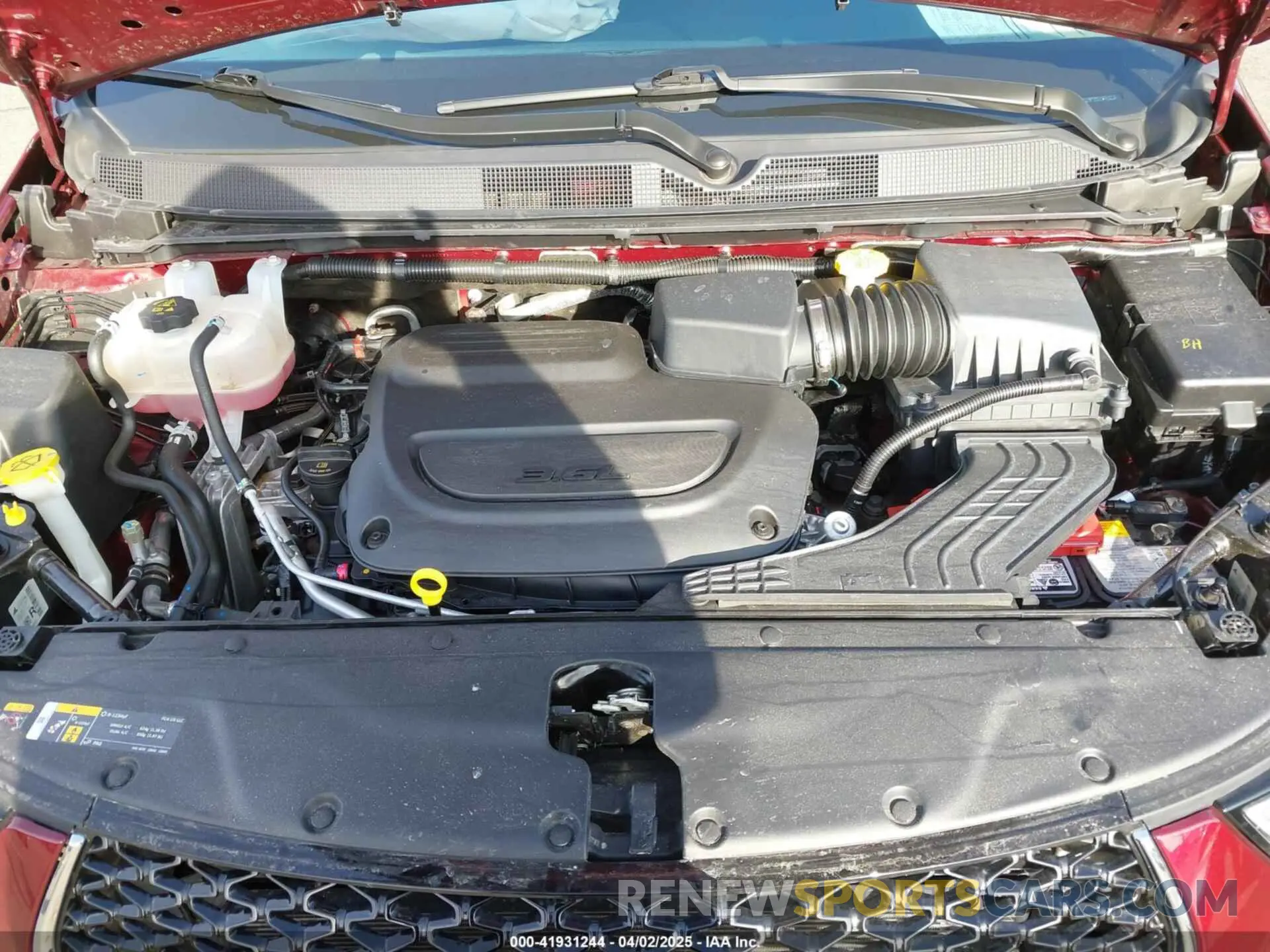 10 Photograph of a damaged car 2C4RC1GG2PR571058 CHRYSLER PACIFICA 2023