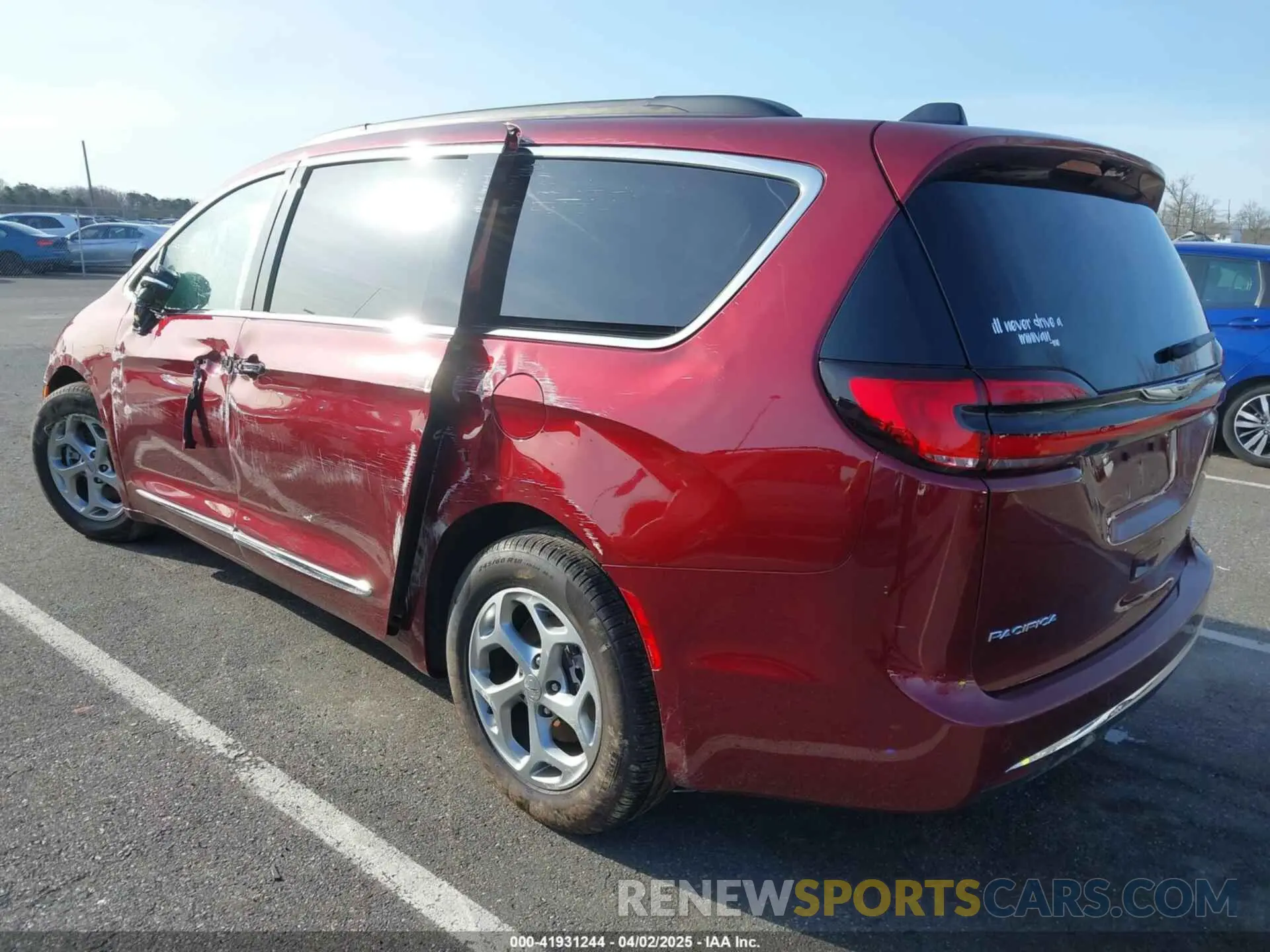 3 Photograph of a damaged car 2C4RC1GG2PR571058 CHRYSLER PACIFICA 2023