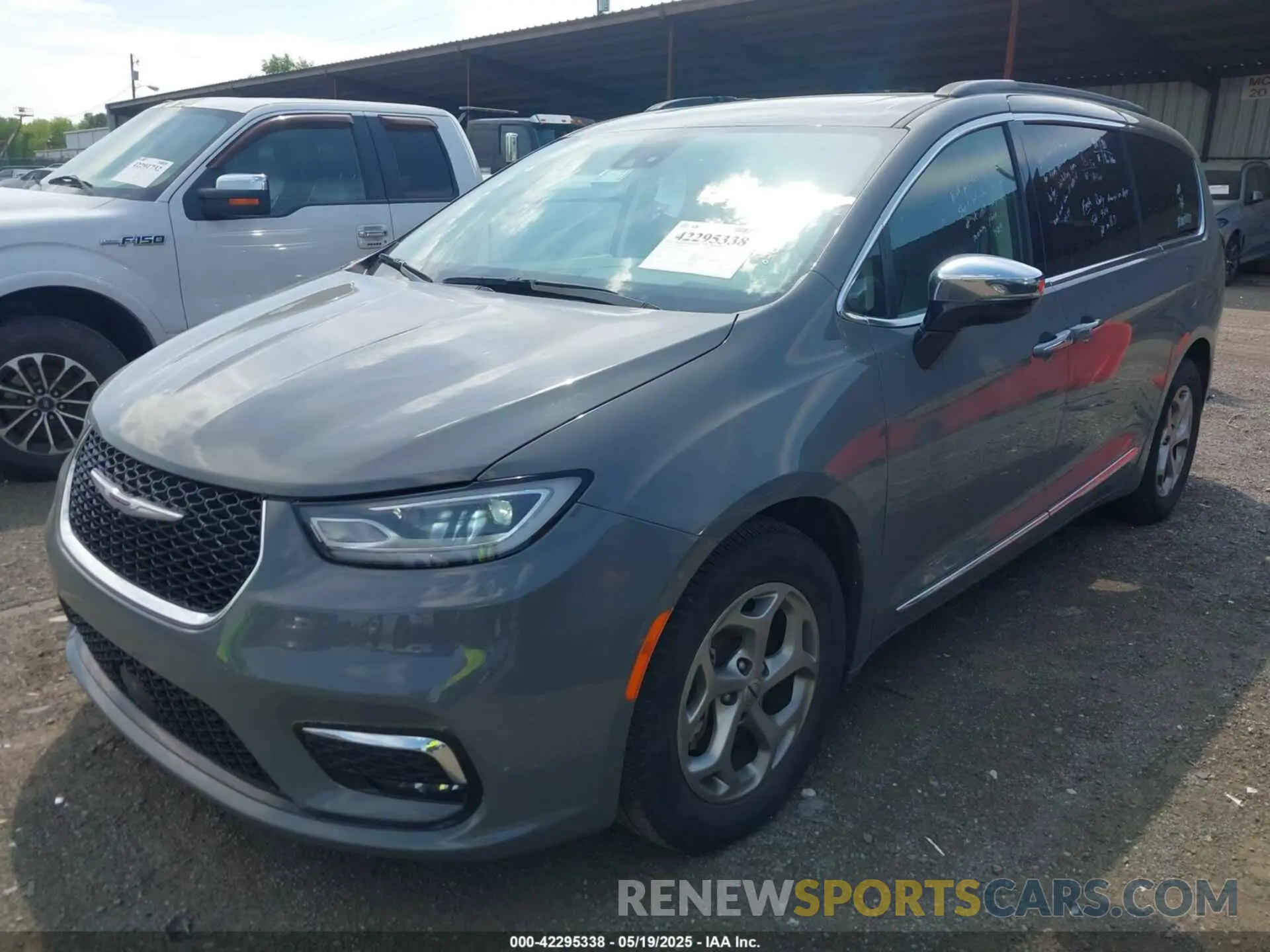 2 Photograph of a damaged car 2C4RC1GG3PR530373 CHRYSLER PACIFICA 2023