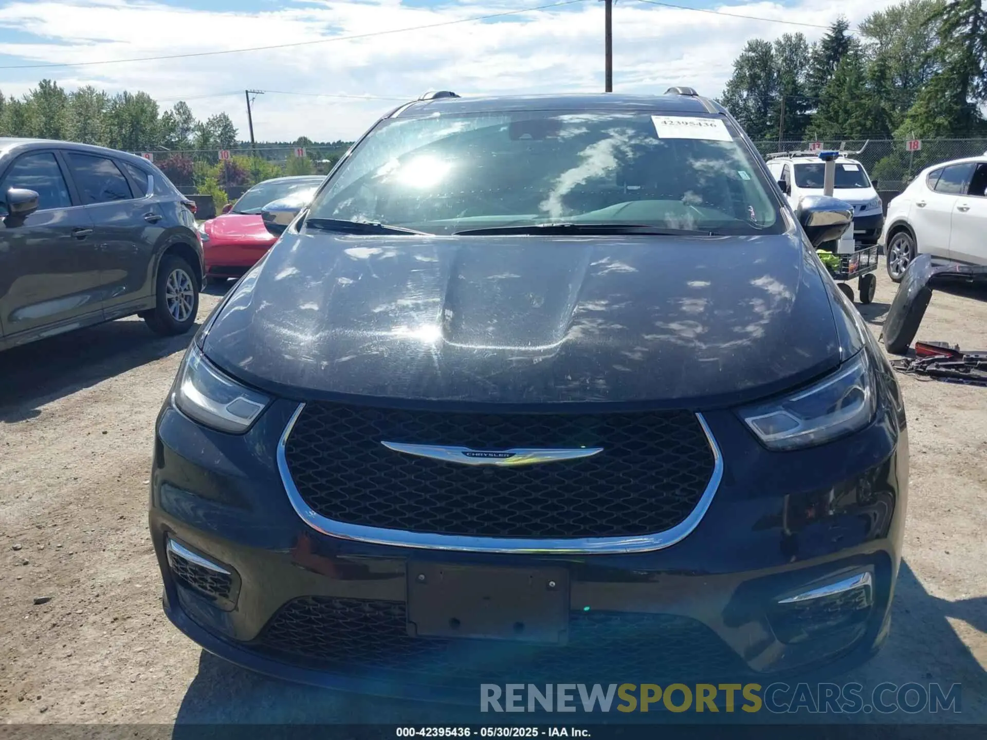 13 Photograph of a damaged car 2C4RC1GG3PR619862 CHRYSLER PACIFICA 2023