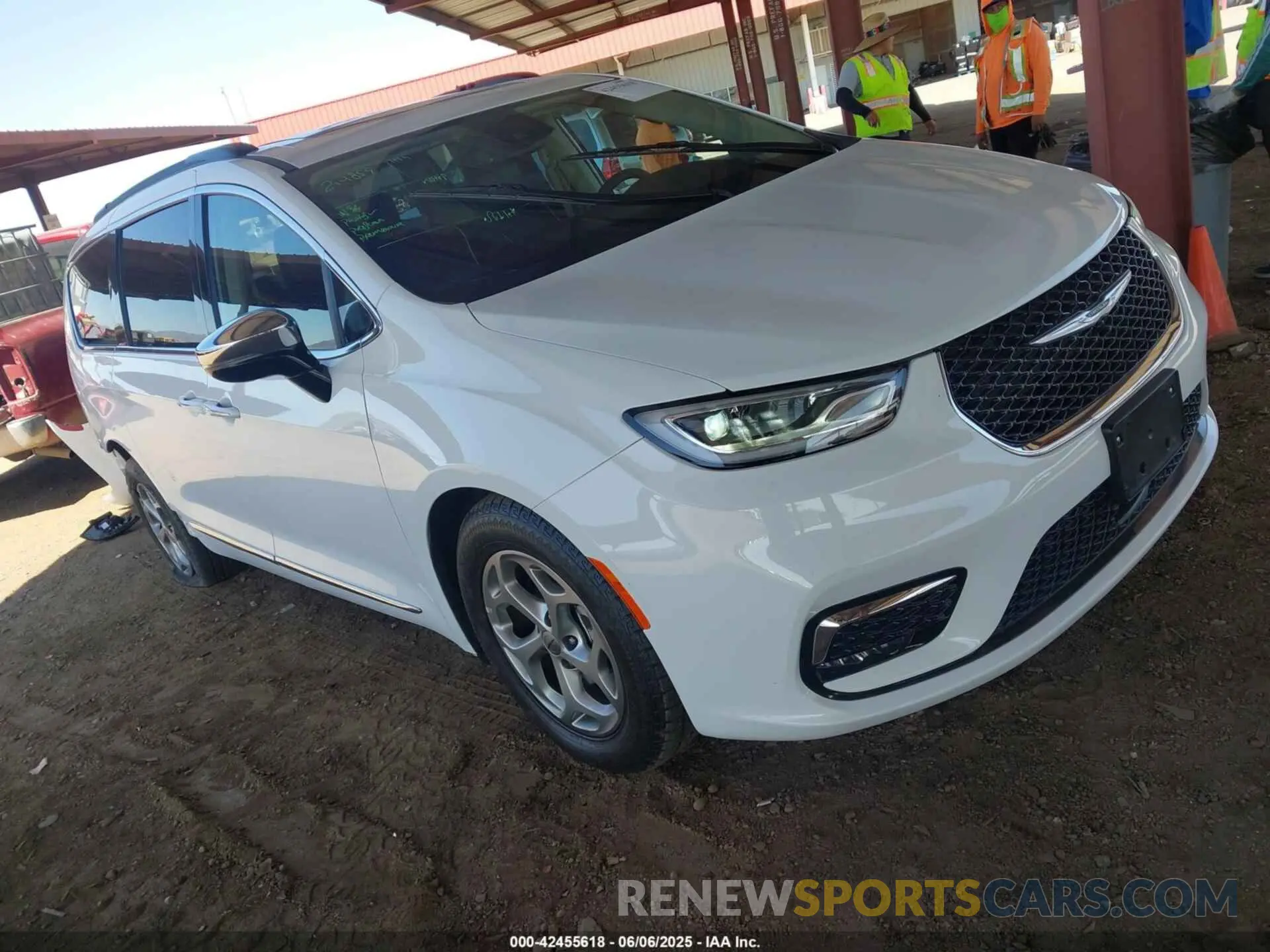 1 Photograph of a damaged car 2C4RC1GG6PR533414 CHRYSLER PACIFICA 2023