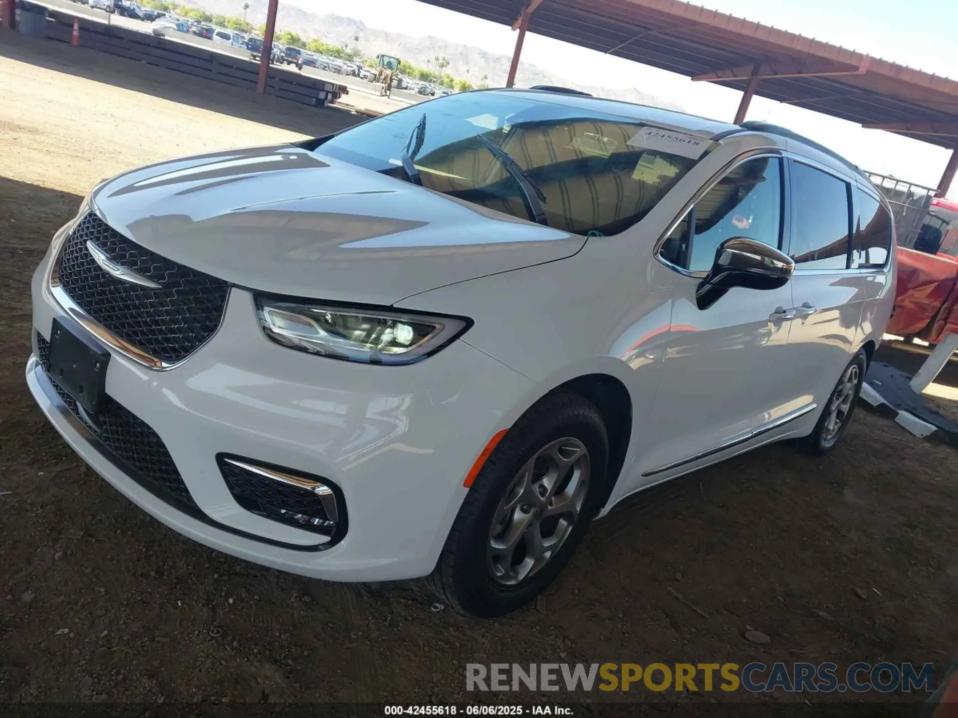 2 Photograph of a damaged car 2C4RC1GG6PR533414 CHRYSLER PACIFICA 2023