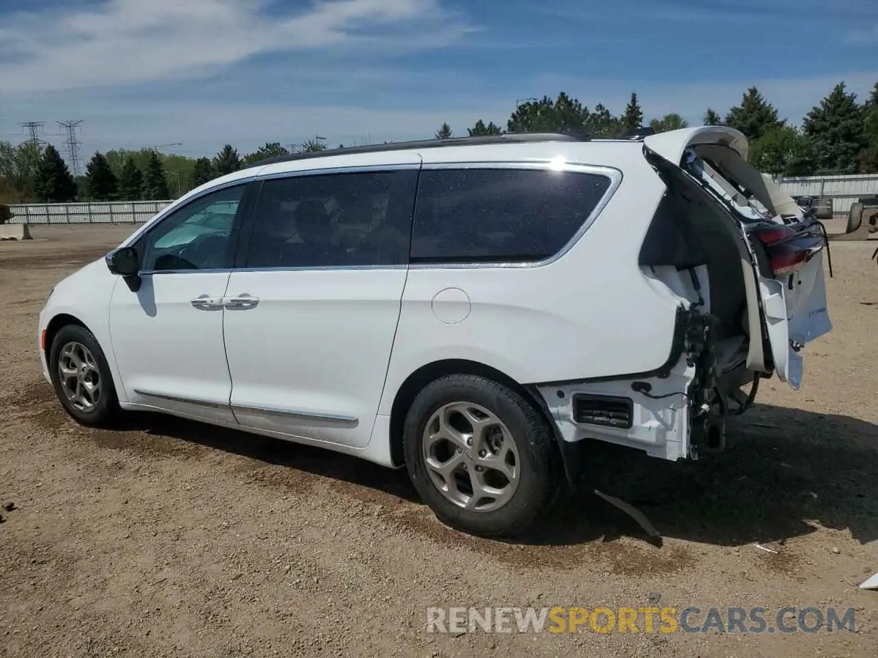 2 Photograph of a damaged car 2C4RC1GG6PR540492 CHRYSLER PACIFICA 2023