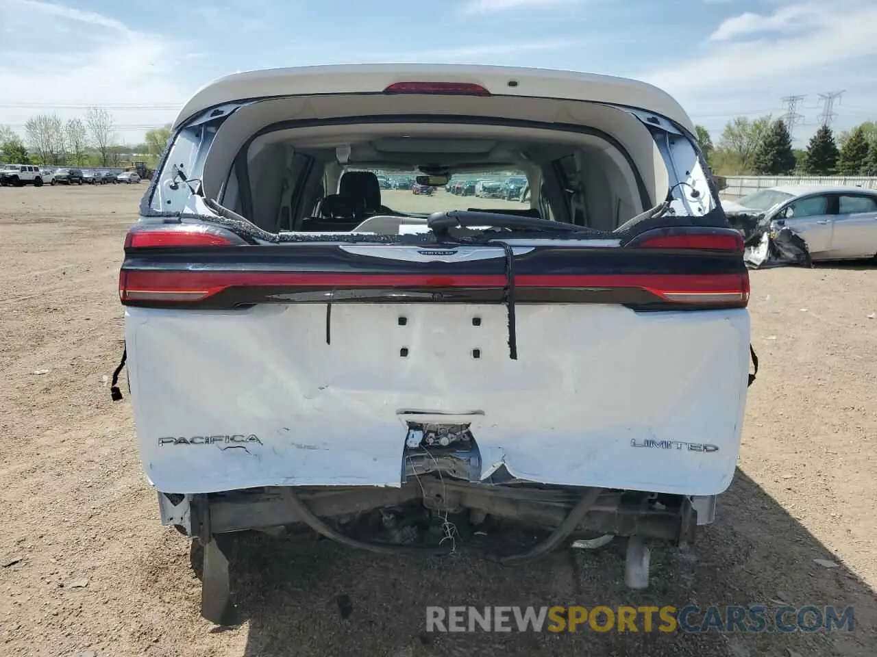 6 Photograph of a damaged car 2C4RC1GG6PR540492 CHRYSLER PACIFICA 2023