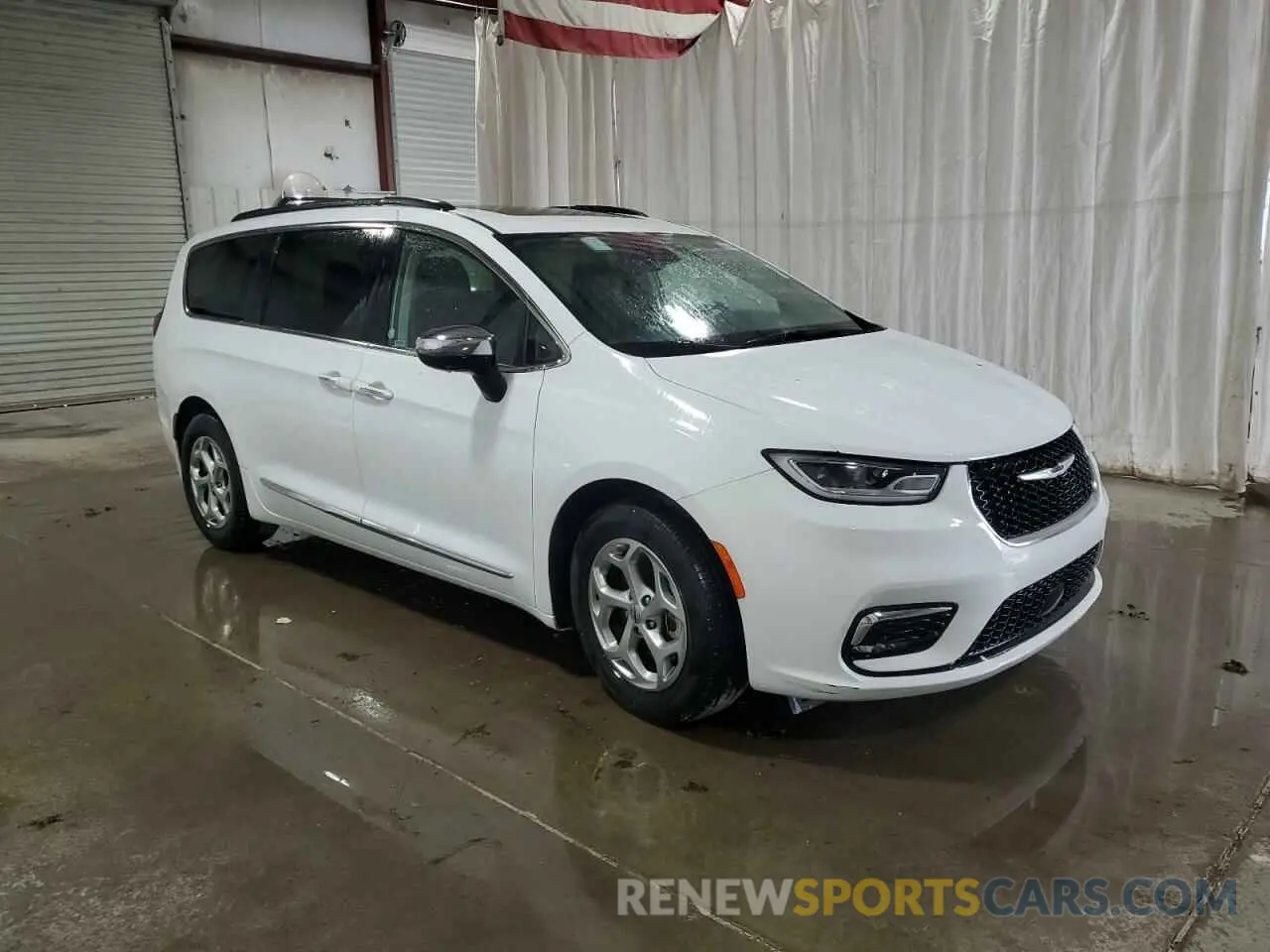 4 Photograph of a damaged car 2C4RC1GG9PR548957 CHRYSLER PACIFICA 2023