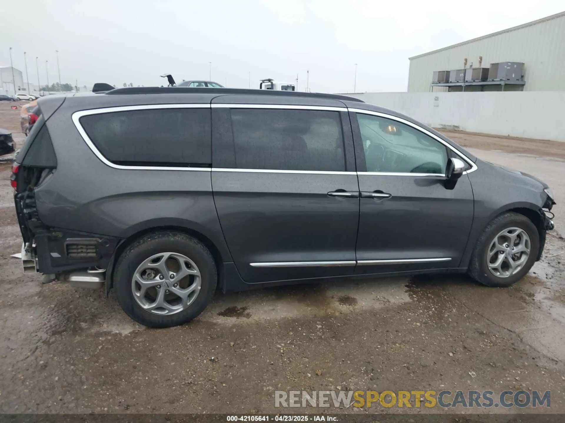13 Photograph of a damaged car 2C4RC1GG9PR610843 CHRYSLER PACIFICA 2023