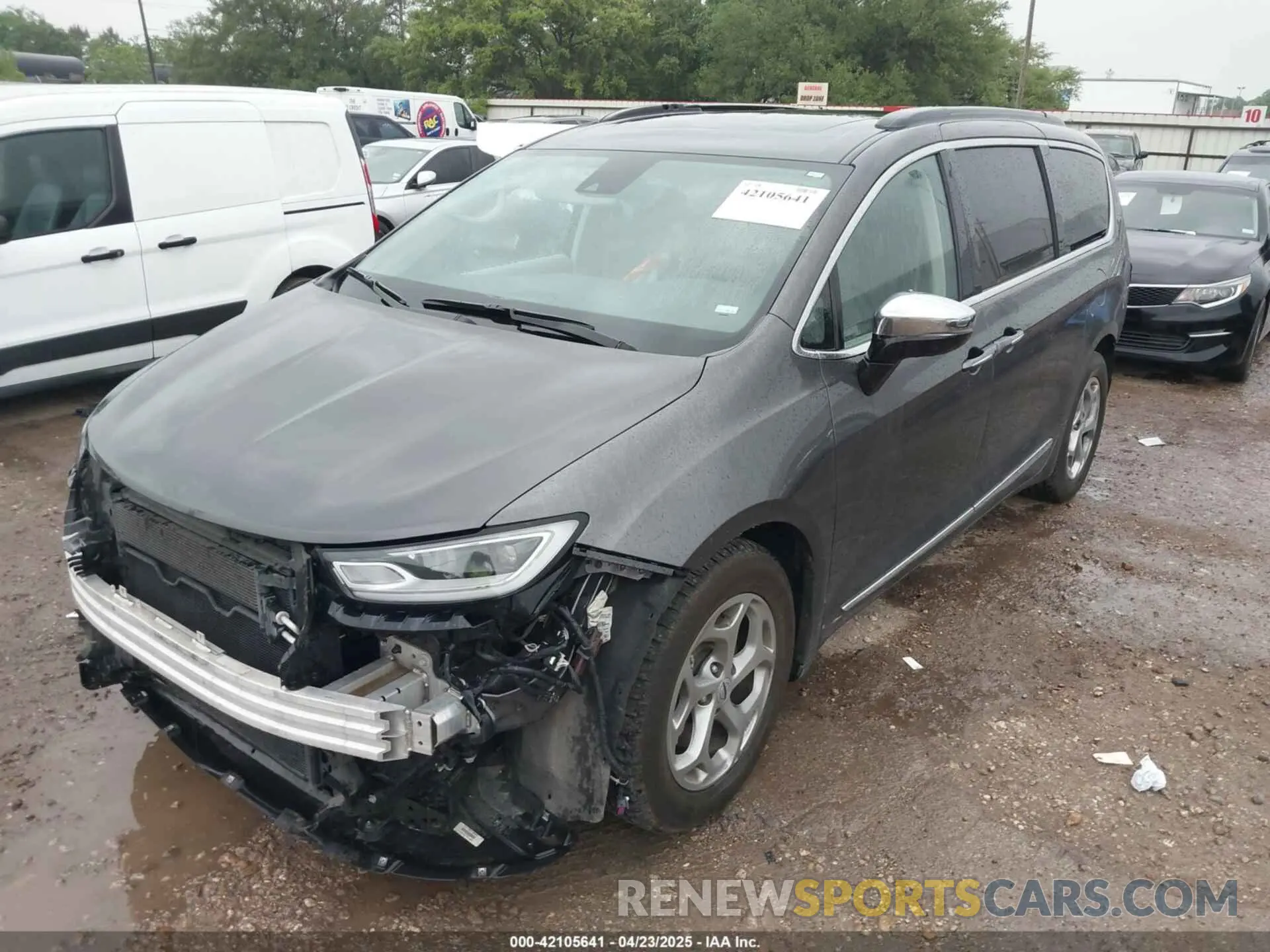 2 Photograph of a damaged car 2C4RC1GG9PR610843 CHRYSLER PACIFICA 2023