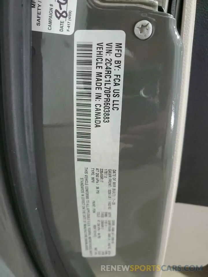 14 Photograph of a damaged car 2C4RC1L70PR603883 CHRYSLER PACIFICA 2023