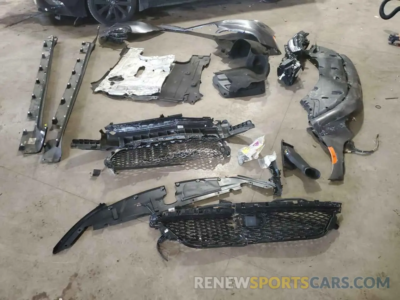 13 Photograph of a damaged car 2C4RC1L72PR611659 CHRYSLER PACIFICA 2023