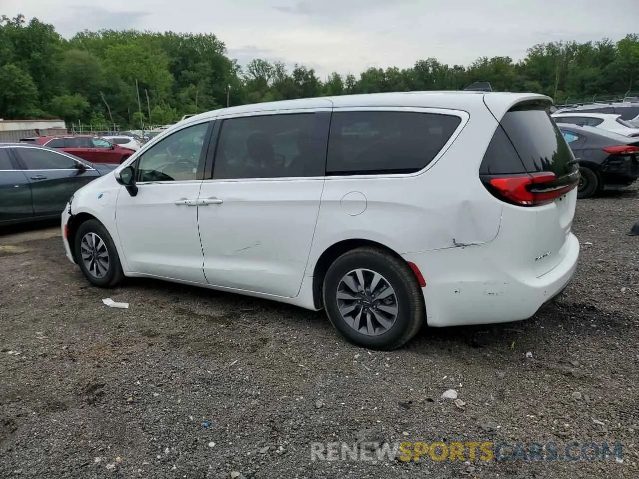 2 Photograph of a damaged car 2C4RC1L75PR541042 CHRYSLER PACIFICA 2023