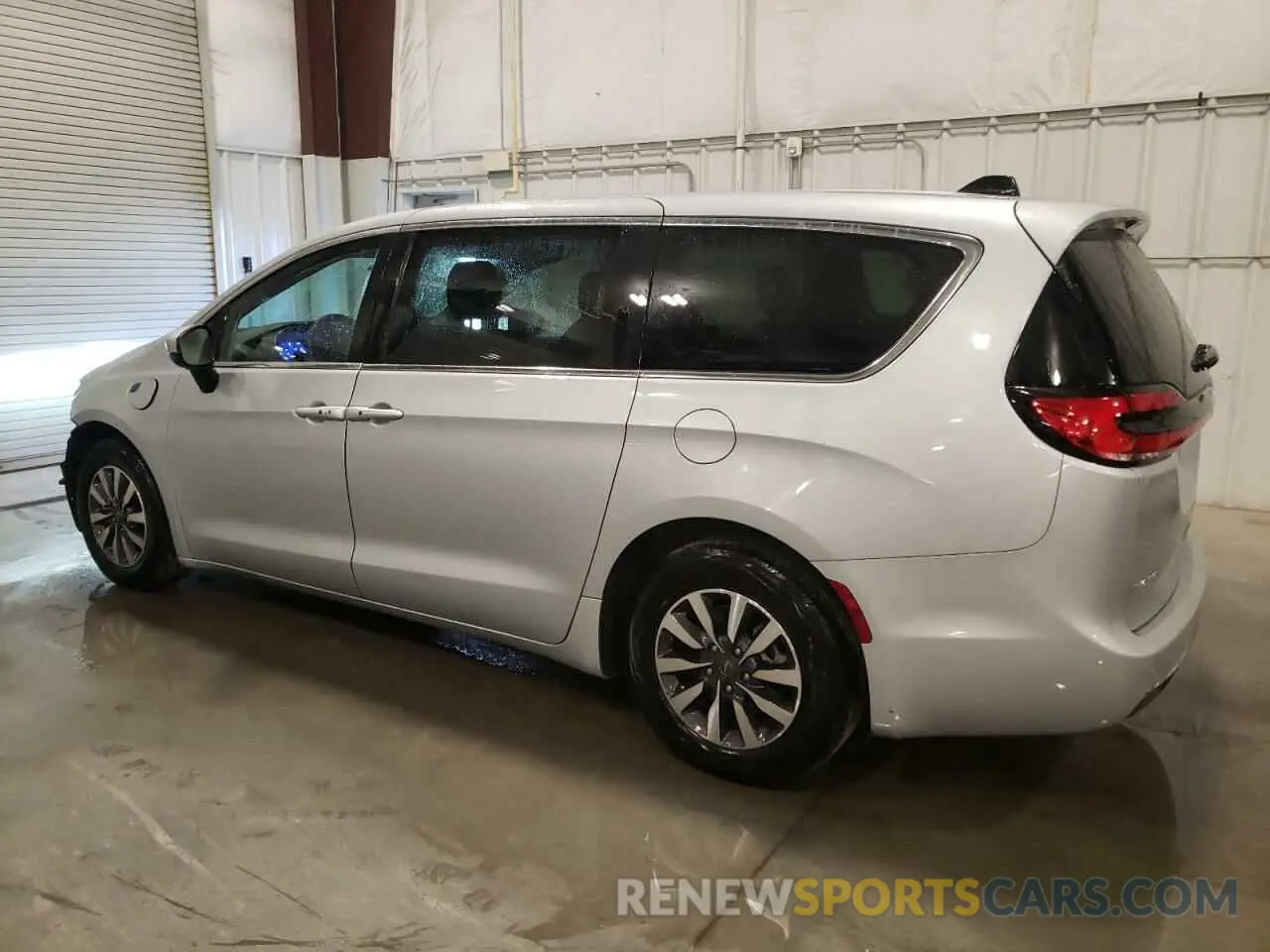 2 Photograph of a damaged car 2C4RC1L79PR626126 CHRYSLER PACIFICA 2023