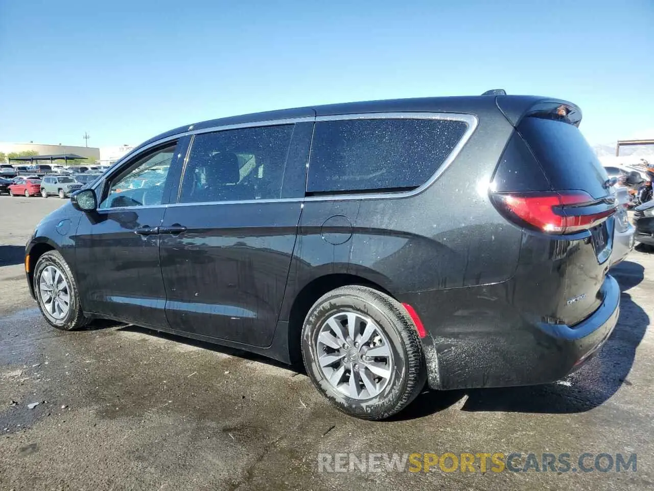 2 Photograph of a damaged car 2C4RC1L7XPR632260 CHRYSLER PACIFICA 2023