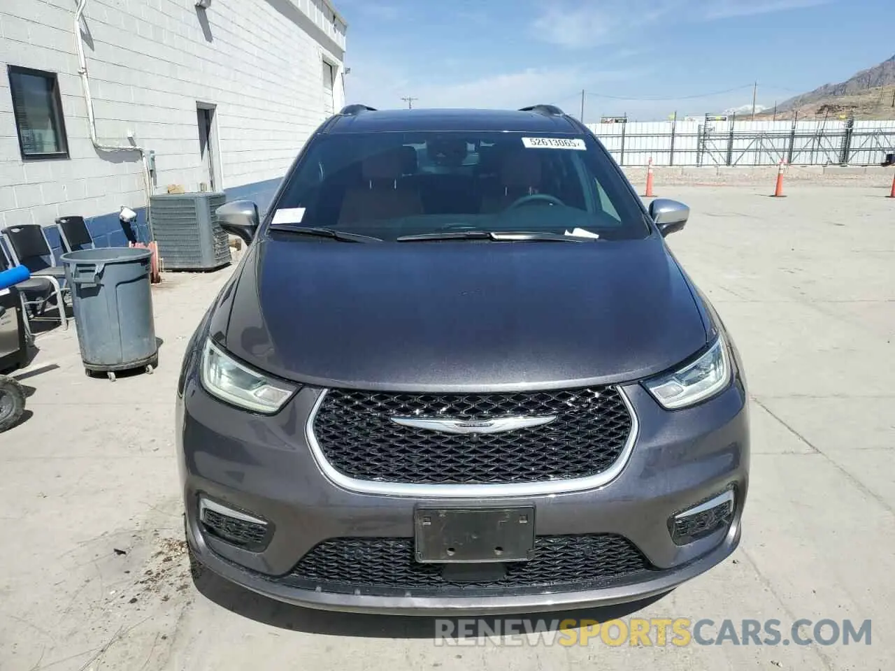 5 Photograph of a damaged car 2C4RC1N74PR599706 CHRYSLER PACIFICA 2023