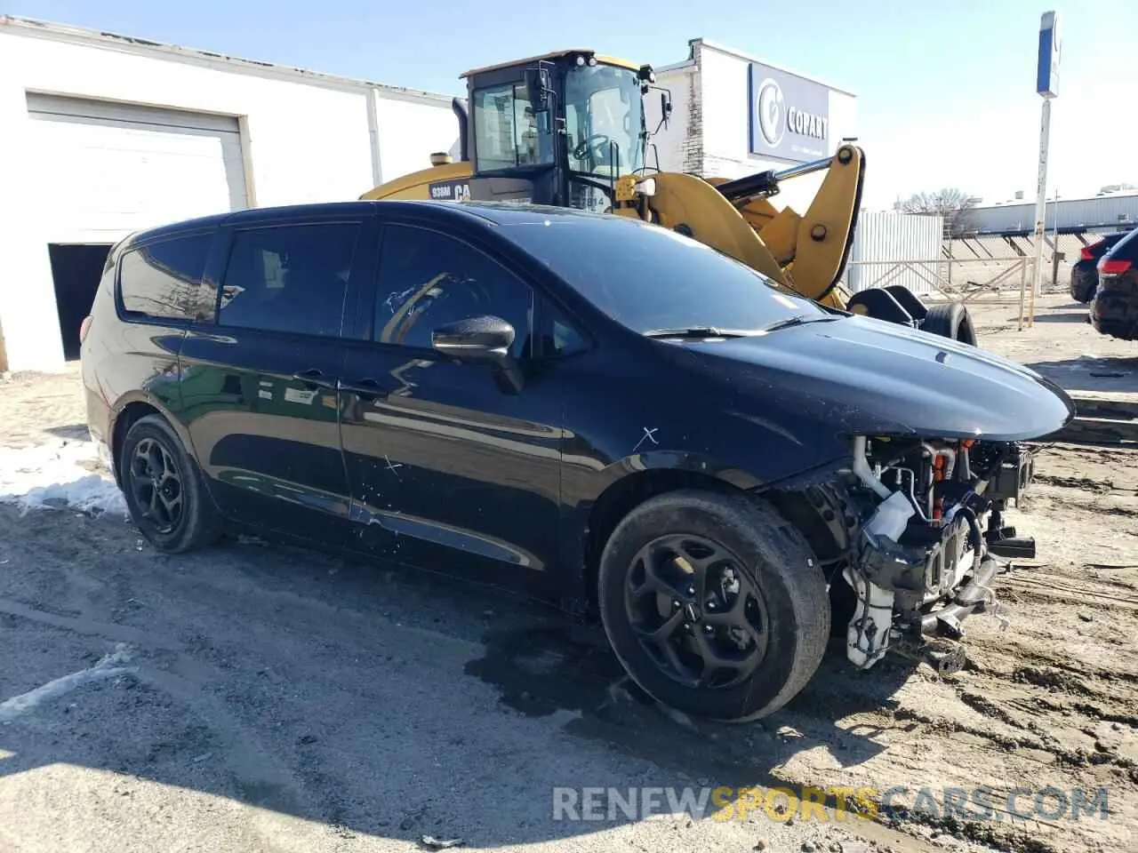 4 Photograph of a damaged car 2C4RC1S77PR501630 CHRYSLER PACIFICA 2023