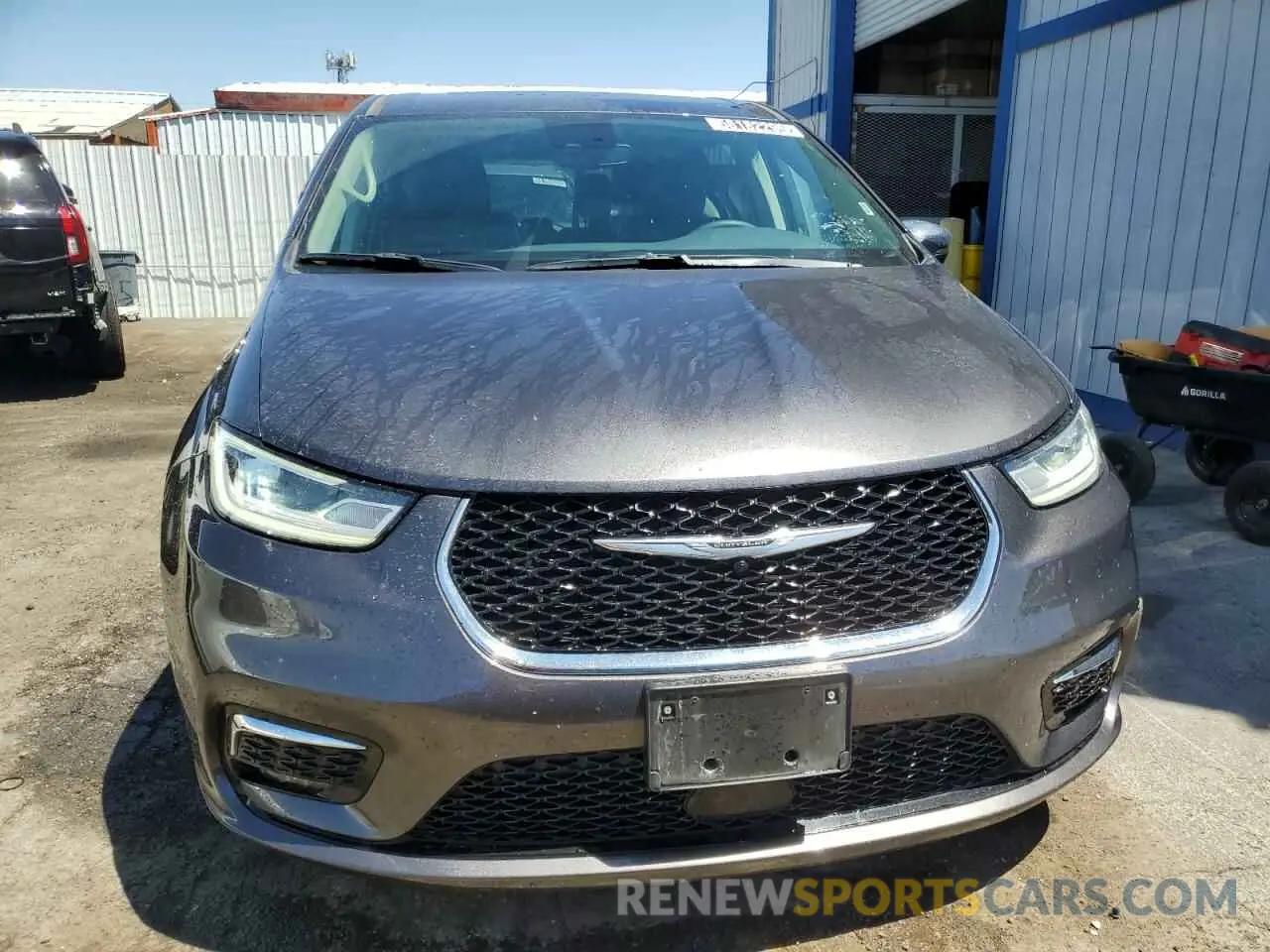 5 Photograph of a damaged car 2C4RC1S7XPR595163 CHRYSLER PACIFICA 2023