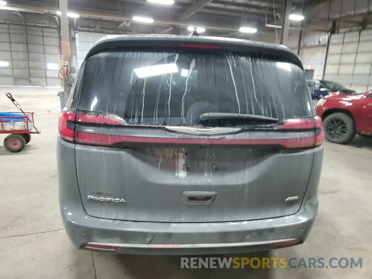 6 Photograph of a damaged car 2C4RC3BG3PR545622 CHRYSLER PACIFICA 2023