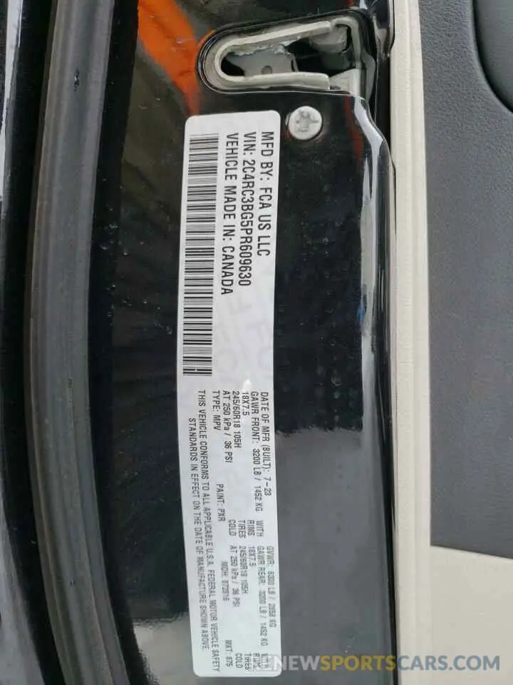 16 Photograph of a damaged car 2C4RC3BG5PR609630 CHRYSLER PACIFICA 2023