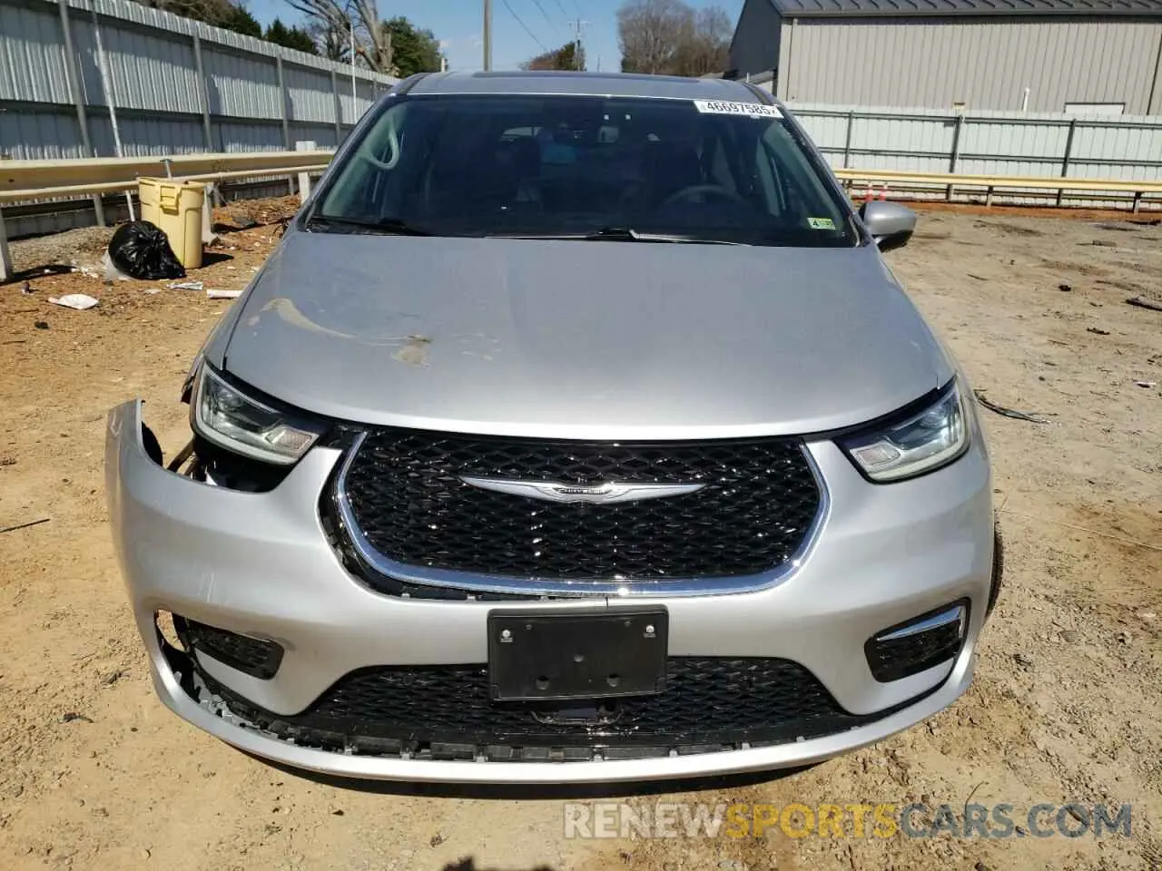 5 Photograph of a damaged car 2C4RC3BG7PR610147 CHRYSLER PACIFICA 2023