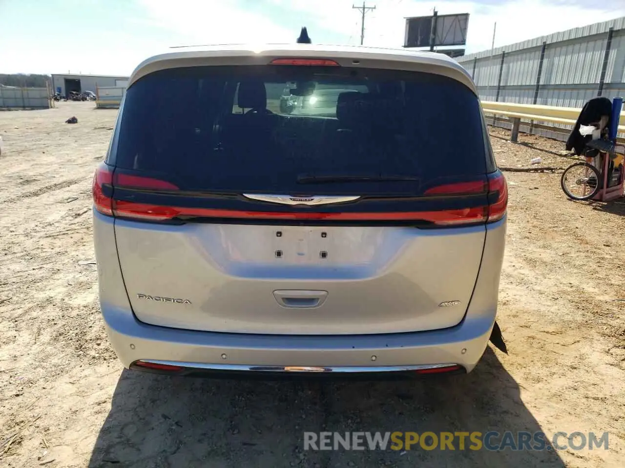 6 Photograph of a damaged car 2C4RC3BG7PR610147 CHRYSLER PACIFICA 2023