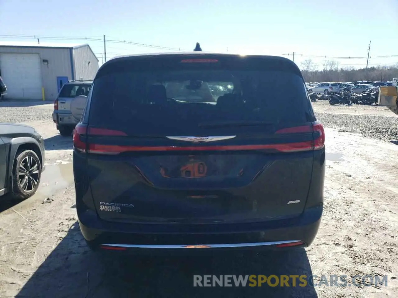 6 Photograph of a damaged car 2C4RC3BG9PR528145 CHRYSLER PACIFICA 2023