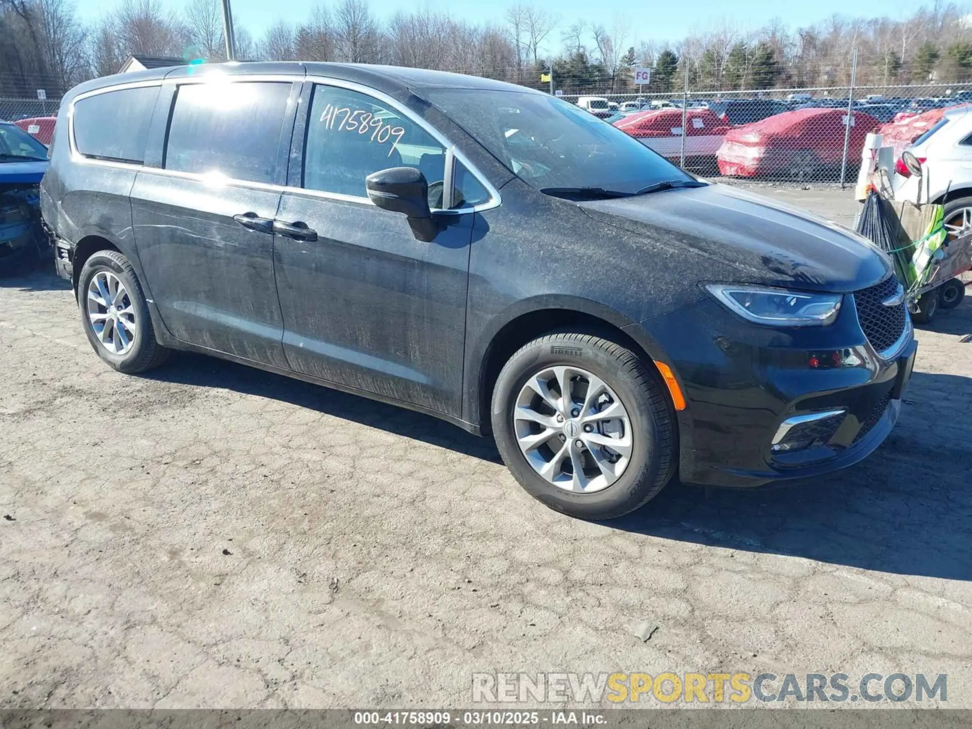 1 Photograph of a damaged car 2C4RC3BGXPR604715 CHRYSLER PACIFICA 2023
