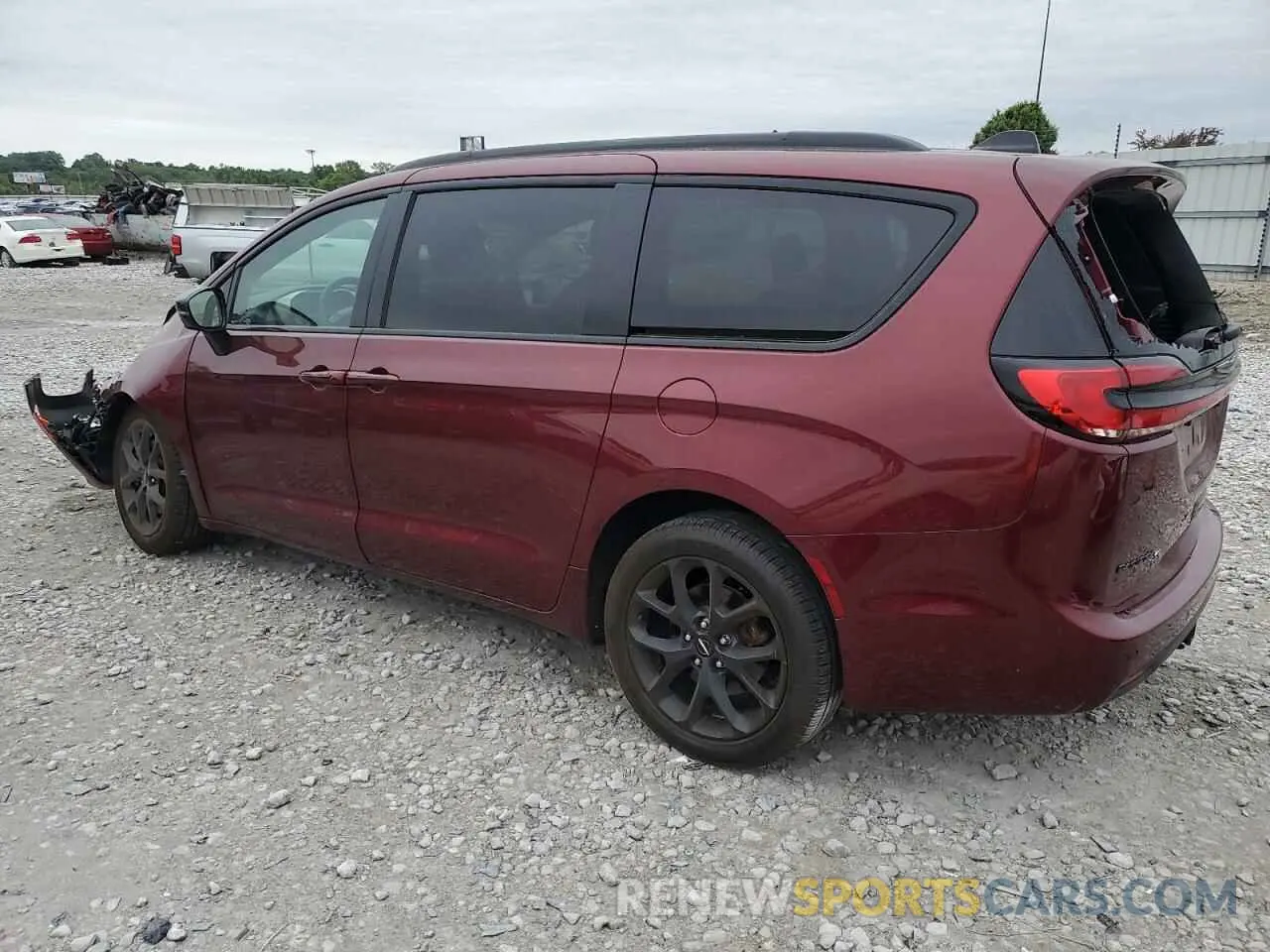 2 Photograph of a damaged car 2C4RC3GG1PR576943 CHRYSLER PACIFICA 2023
