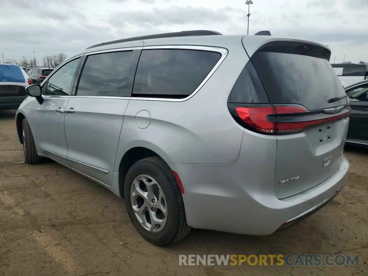 2 Photograph of a damaged car 2C4RC3GG4PR527820 CHRYSLER PACIFICA 2023