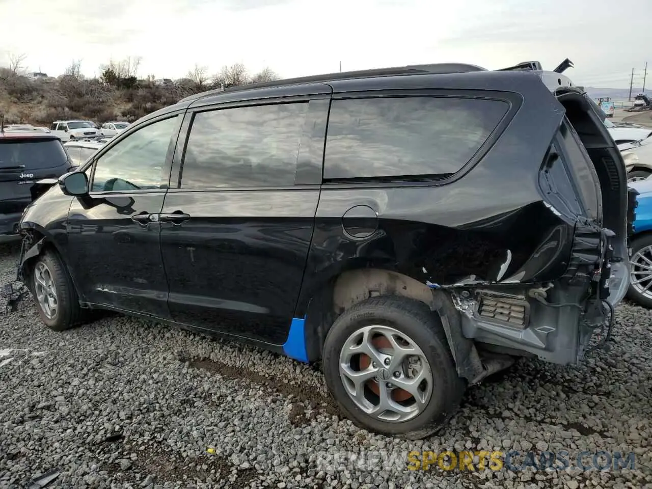 2 Photograph of a damaged car 2C4RC3GG4PR570425 CHRYSLER PACIFICA 2023