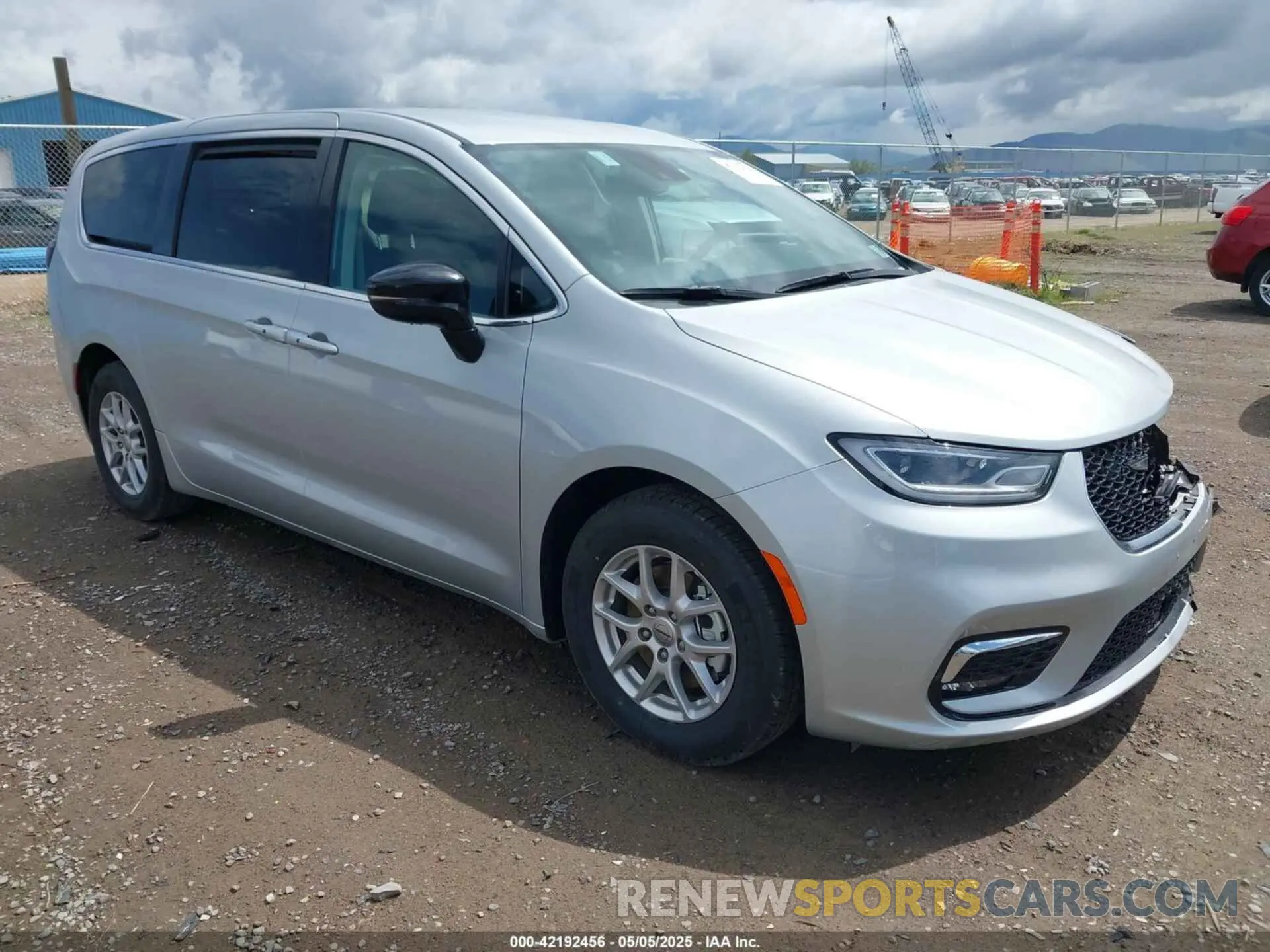 1 Photograph of a damaged car 2C4RC1BG0RR173230 CHRYSLER PACIFICA 2024