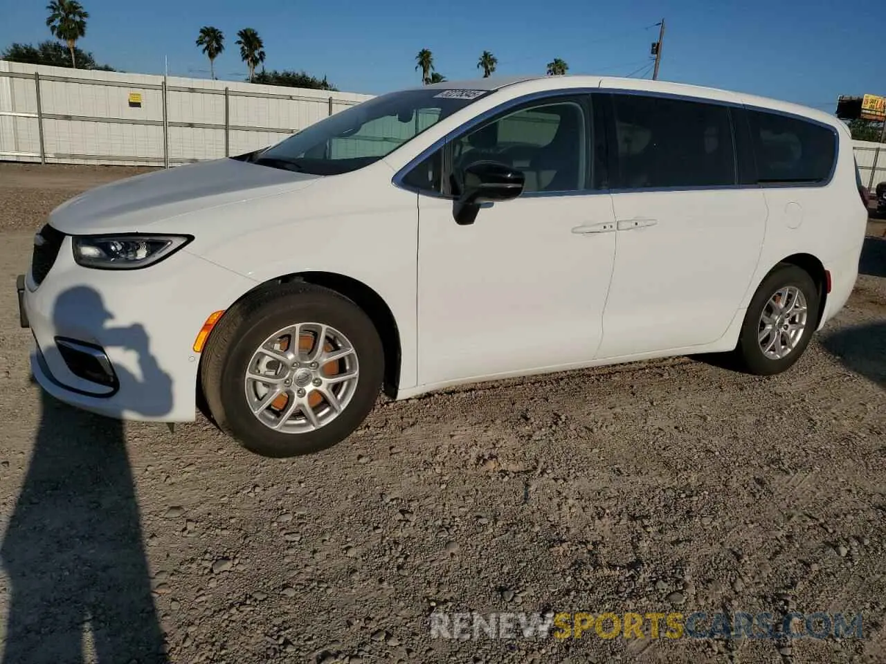 1 Photograph of a damaged car 2C4RC1BG1RR111481 CHRYSLER PACIFICA 2024