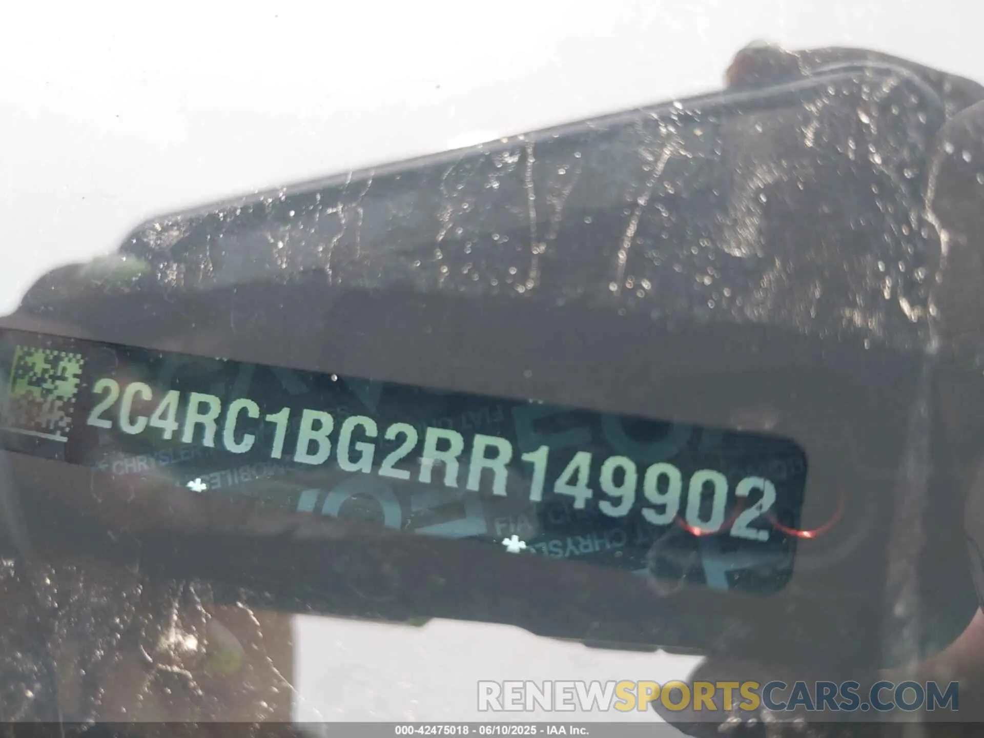 9 Photograph of a damaged car 2C4RC1BG2RR149902 CHRYSLER PACIFICA 2024