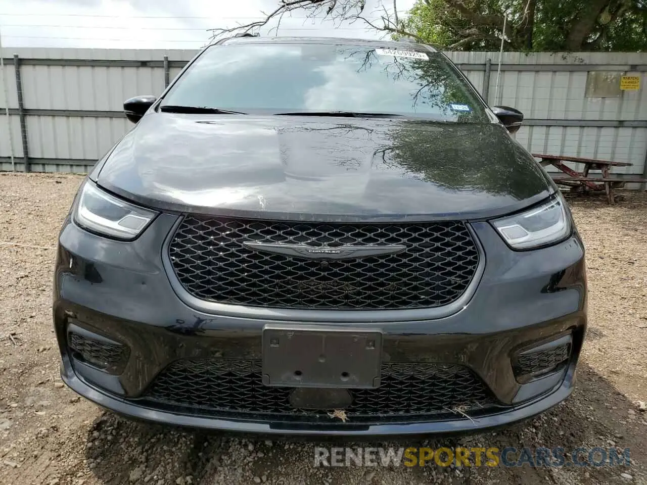 5 Photograph of a damaged car 2C4RC1BG2RR190336 CHRYSLER PACIFICA 2024