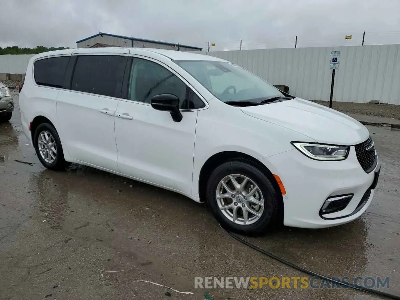 4 Photograph of a damaged car 2C4RC1BG3RR108811 CHRYSLER PACIFICA 2024
