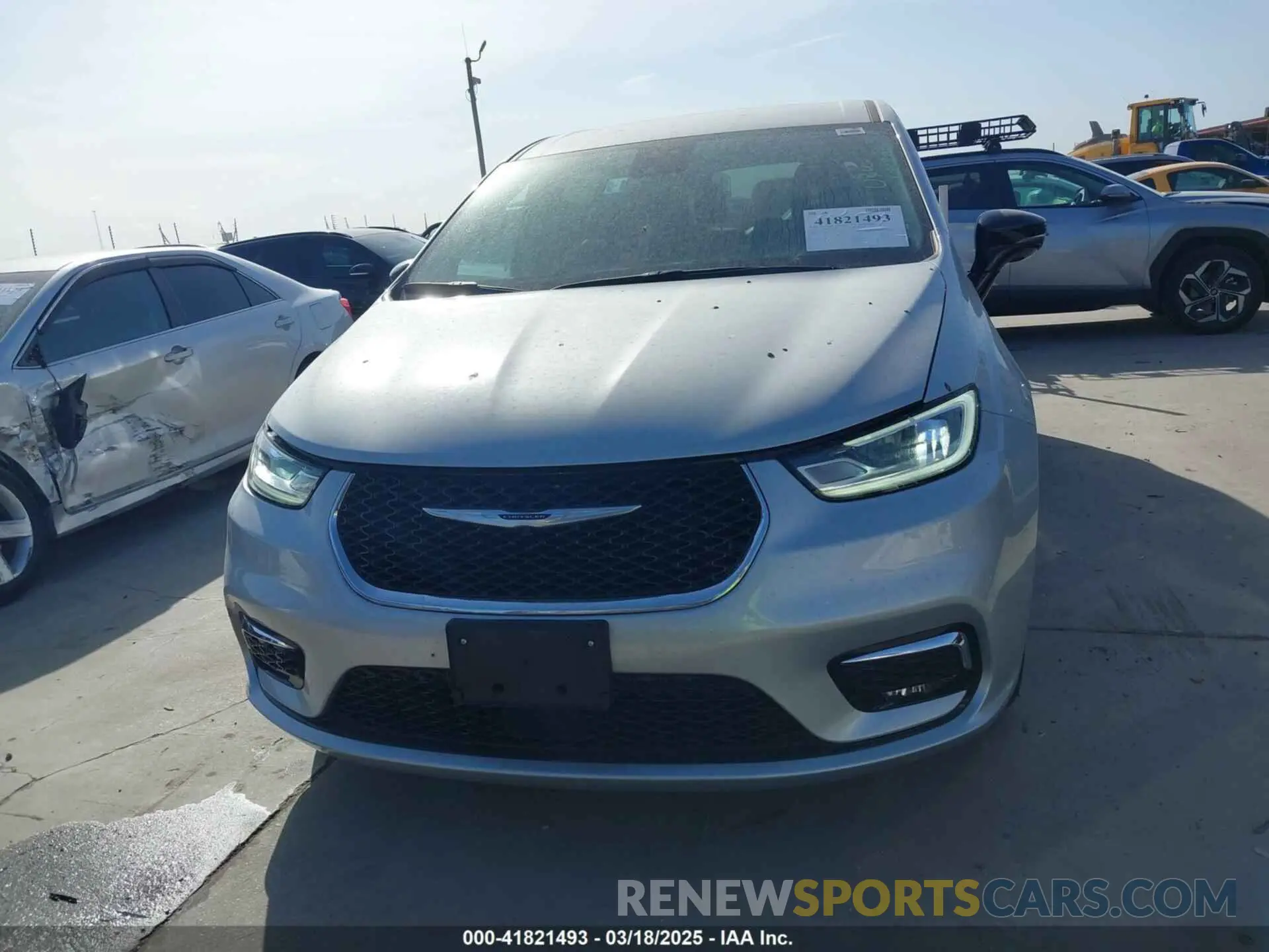 12 Photograph of a damaged car 2C4RC1BG3RR128203 CHRYSLER PACIFICA 2024