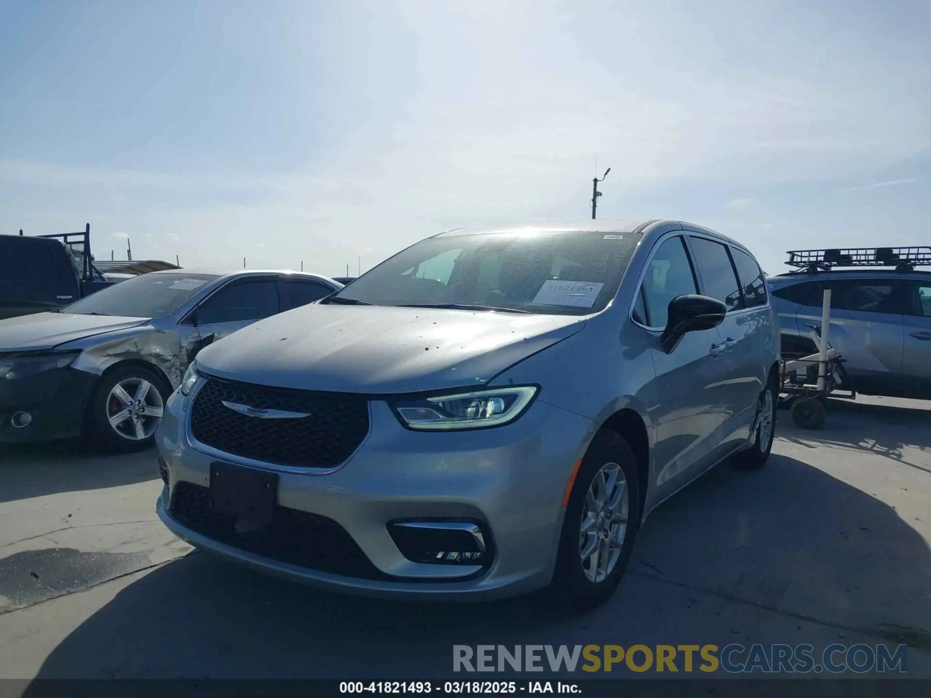 2 Photograph of a damaged car 2C4RC1BG3RR128203 CHRYSLER PACIFICA 2024