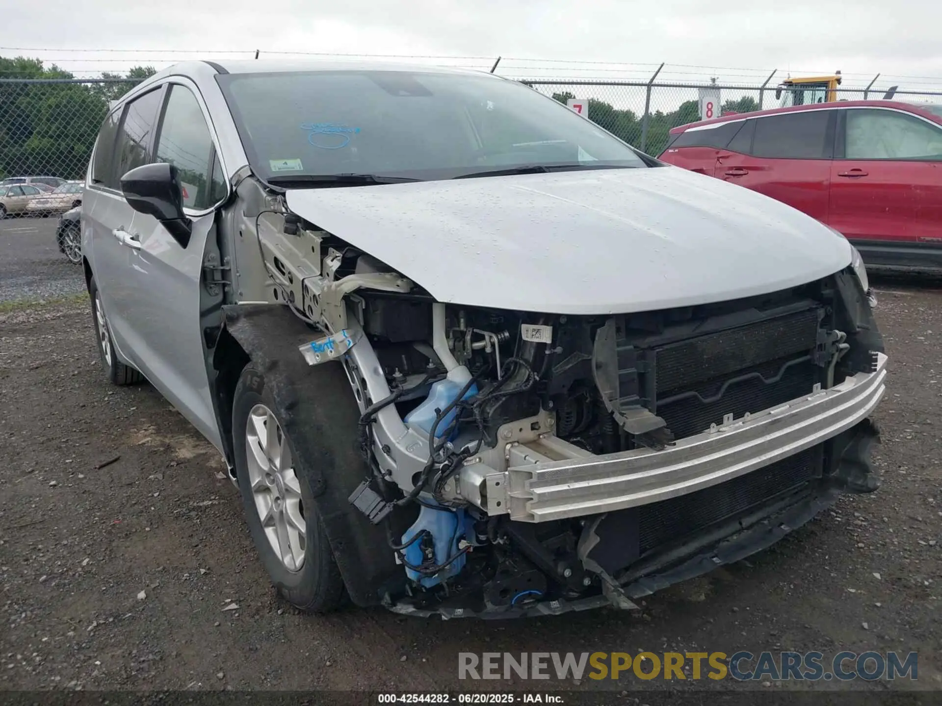 19 Photograph of a damaged car 2C4RC1BG3RR139816 CHRYSLER PACIFICA 2024
